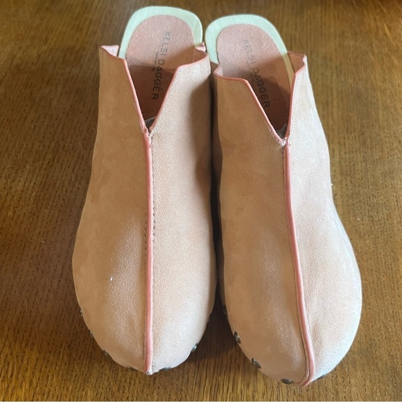 Kelsi Dagger Pink Suede Journal Studded Clogs 8 - Picture 3 of 11